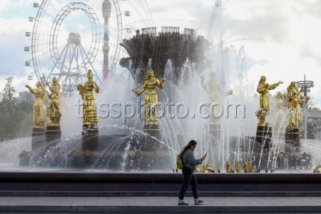 Fountain season starts in Moscow