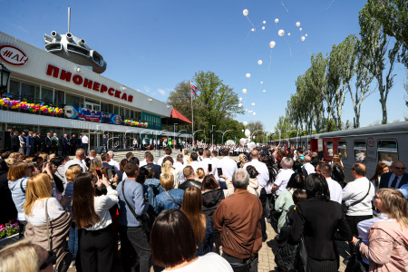 Donetsk Children's Railway opens new season