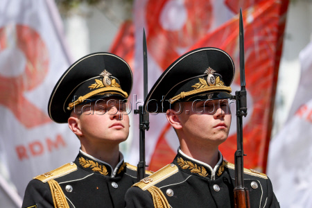 Церемония слияния Вечных огней в Севастополе