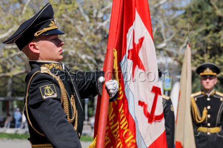 Eternal flame torch lighting ceremony held in Sevastopol