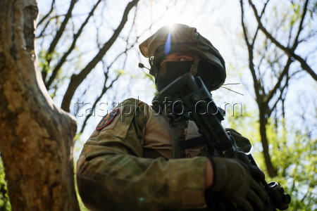 Russian servicemen undergo training in special military operation zone