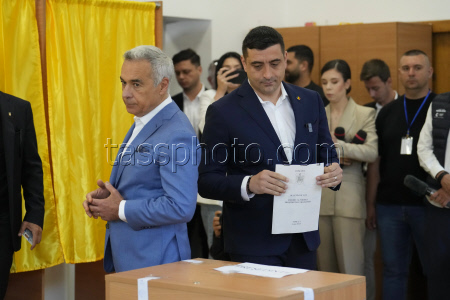 APTOPIX Romania Election
