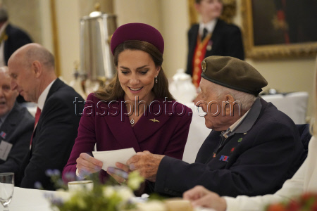 Britain Royals VE Day
