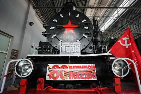 Railway trains under restoration in Donetsk