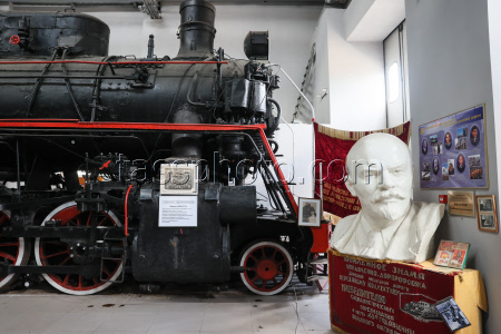 Railway trains under restoration in Donetsk