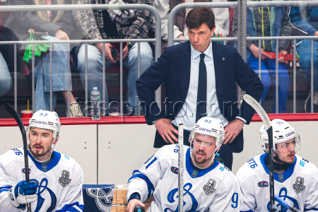 Kontinental Hockey League: Traktor Chelyabinsk 4 - 3 Dynamo Moscow