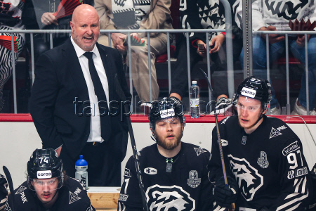 Kontinental Hockey League: Traktor Chelyabinsk 4 - 3 Dynamo Moscow
