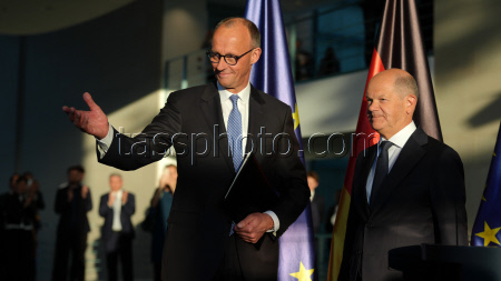 Chancellery - Handover of office