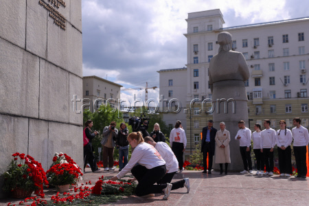 Flowers of Victory event in Moscow