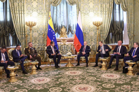 Встреча президента РФ Путина и президента Венесуэлы Мадуро