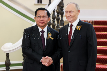 President Putin meets with foreign leaders