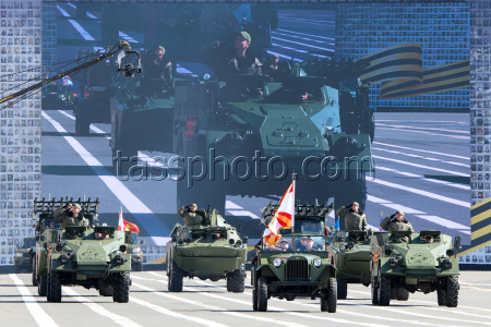 Victory Day parade in St Petersburg