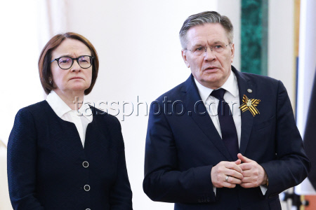 Presidents of Russia and Egypt meet in Moscow