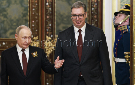Presidents of Russia and Serbia meet in Moscow
