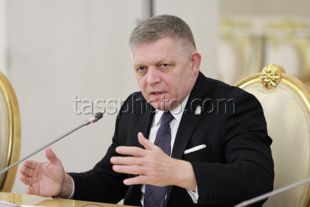 Russian President Putin and Slovak PM Fico meet in Moscow