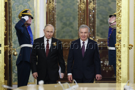 Встреча президента РФ Путина и президента Узбекистана Мирзиеева