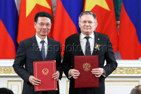 Russia's President Putin and Vietnamese Communist Party General Secretary To Lam meet in Moscow