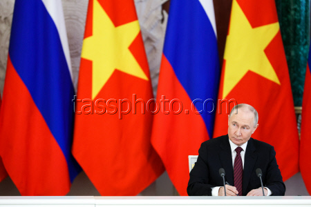 Russia's President Putin and Vietnamese Communist Party General Secretary To Lam meet in Moscow