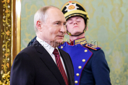 Встреча президента РФ Путина и президента Южной Осетии Гаглоева