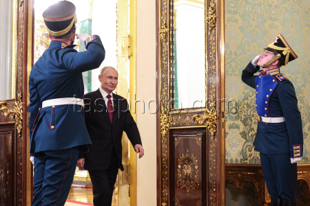 Встреча президента РФ Путина и президента Южной Осетии Гаглоева