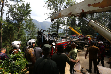 More than 20 killed as bus plunges into precipice in Sri Lanka's Central Province