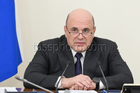 Russian PM Mishustin meets with his deputies