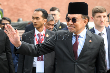 Malaysia’s PM Anwar Ibrahim on official visit to Russia