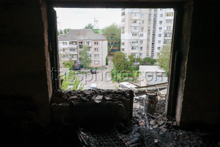 Последствия обстрела Токмака в Запорожской области