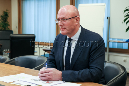 Russian Deputy PM Chernyshenko meets with Kalmykia Head Khasikov