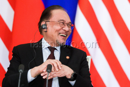 Malaysia’s PM Anwar Ibrahim on official visit to Russia
