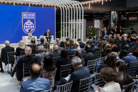 Meeting of Moscow Diplomatic Club