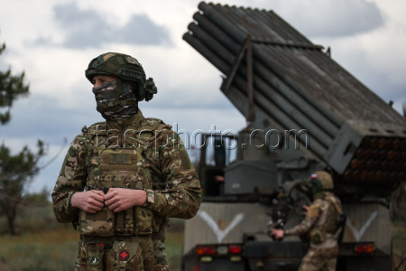 Russian Grad multiple rocket launcher crew deployed in Kherson Region