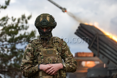 Russian Grad multiple rocket launcher crew deployed in Kherson Region
