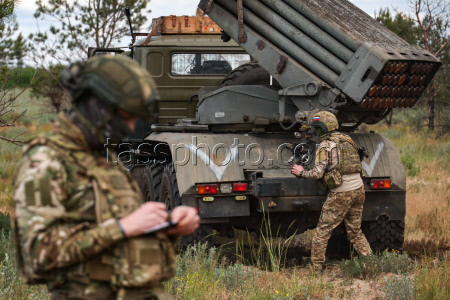 Russian Grad multiple rocket launcher crew deployed in Kherson Region