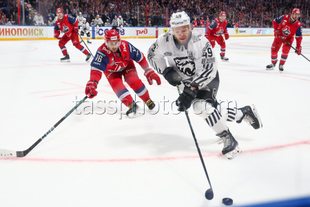 Kontinental Hockey League: Lokomotiv Yaroslavl 4 - 1 Traktor Chelyabinsk