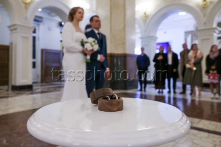 Wedding season starts at Moscow's North River Terminal