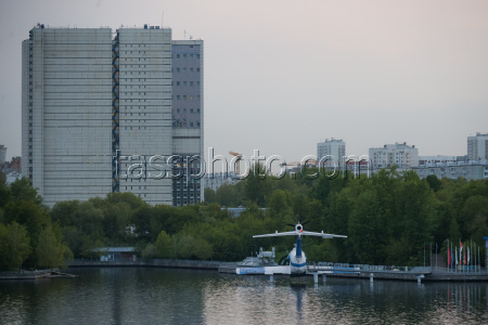 Wedding season starts at Moscow's North River Terminal