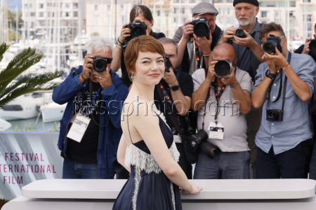 Фотосессия съемочной группы фильма "Эддингтон" на 78-м Каннском кинофестивале