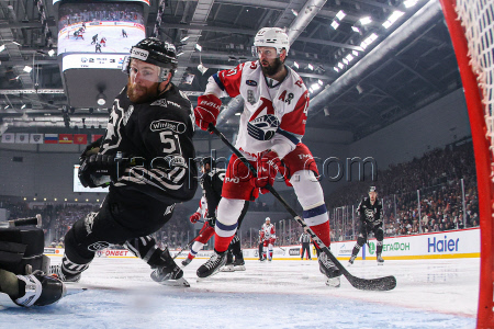 Kontinental Hockey League Playoffs: Traktor Chelyabinsk vs Lokomotiv Yaroslavl