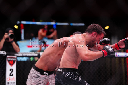 UFC Fight Night - Burns Vs Morales