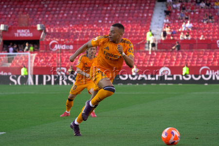 La Liga - Sevilla FC Vs Real Madrid - Estadio RamÃƒÂ³N SÃƒÂ¡Nchez PizjuÃƒÂ¡N