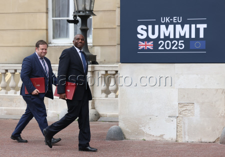 London hosts UK - EU Summit