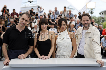 Splitsville - Photocall - 78th Cannes Film Festival