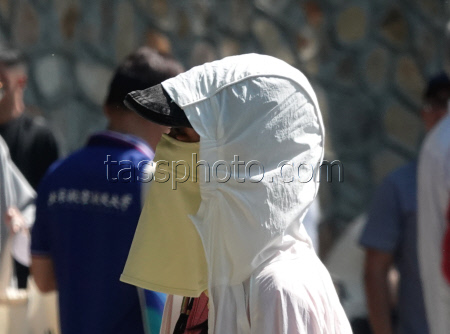 Heat Wave Scorches Beijing