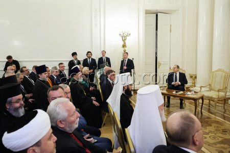 Пасхальный прием министра иностранных дел РФ Лаврова