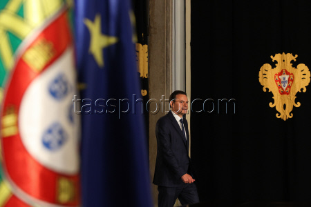 Portuguese President de Sousa receives political parties following the legislative elections