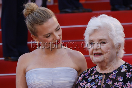 France Cannes 2025 A Private Life Red Carpet