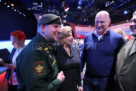 Moscow hosts premiere of Azov of Brain - 2 documentary