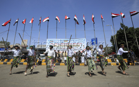 Carnival in Sanaa ahead of National Unity Day