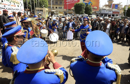 Carnival in Sanaa ahead of National Unity Day